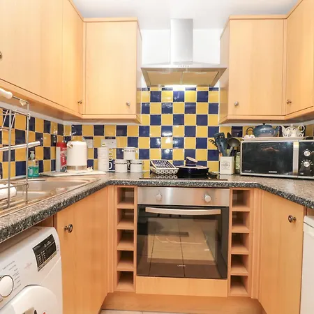 Holiday home Amari Scarborough